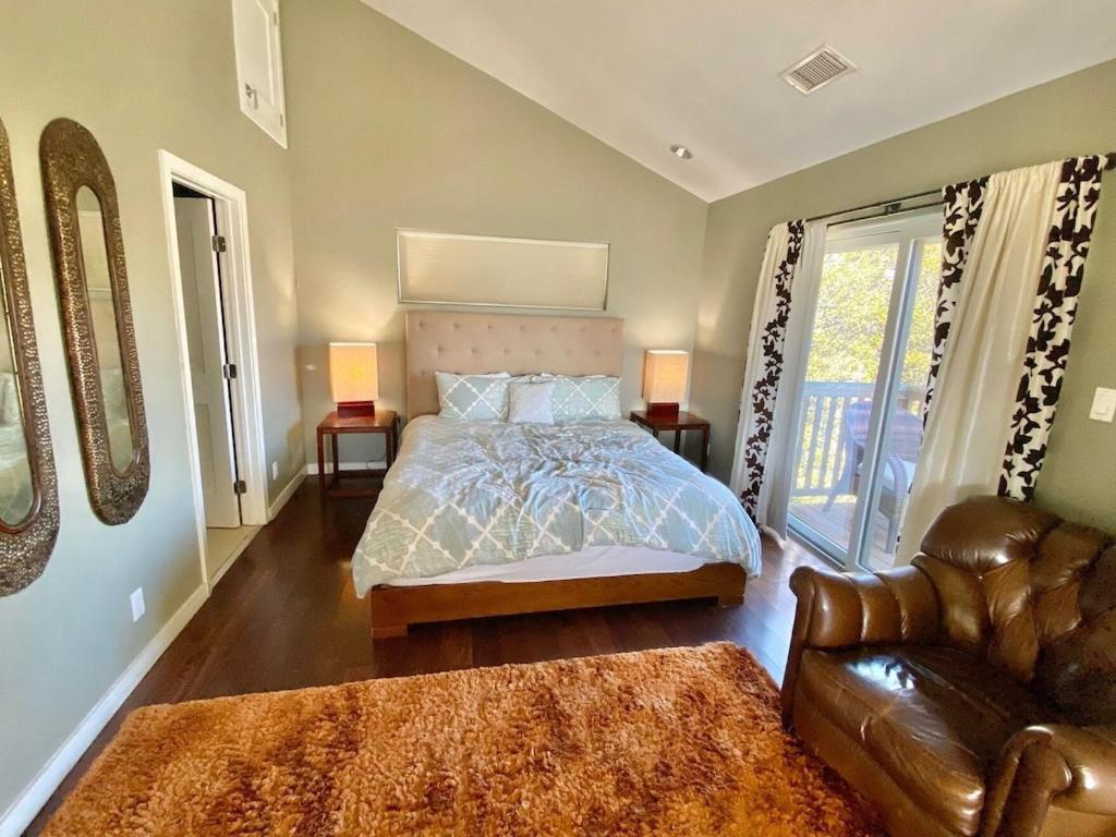 Modern 6 Bedroom Retreat, Stunning Lake Views, Close To Village! 레이크애로우헤드 외부 사진