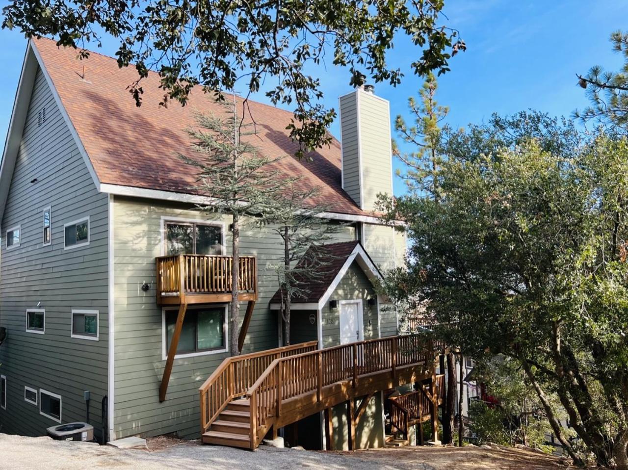 Modern 6 Bedroom Retreat, Stunning Lake Views, Close To Village! 레이크애로우헤드 외부 사진